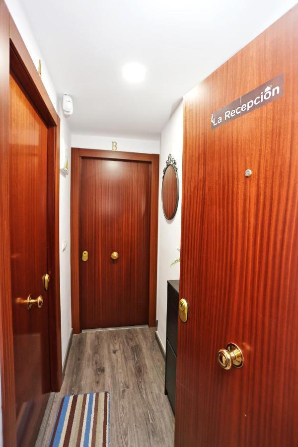 شقة Holidays2Malaga Goya - Zona Huelin & 500 Mts De La Playa المظهر الخارجي الصورة