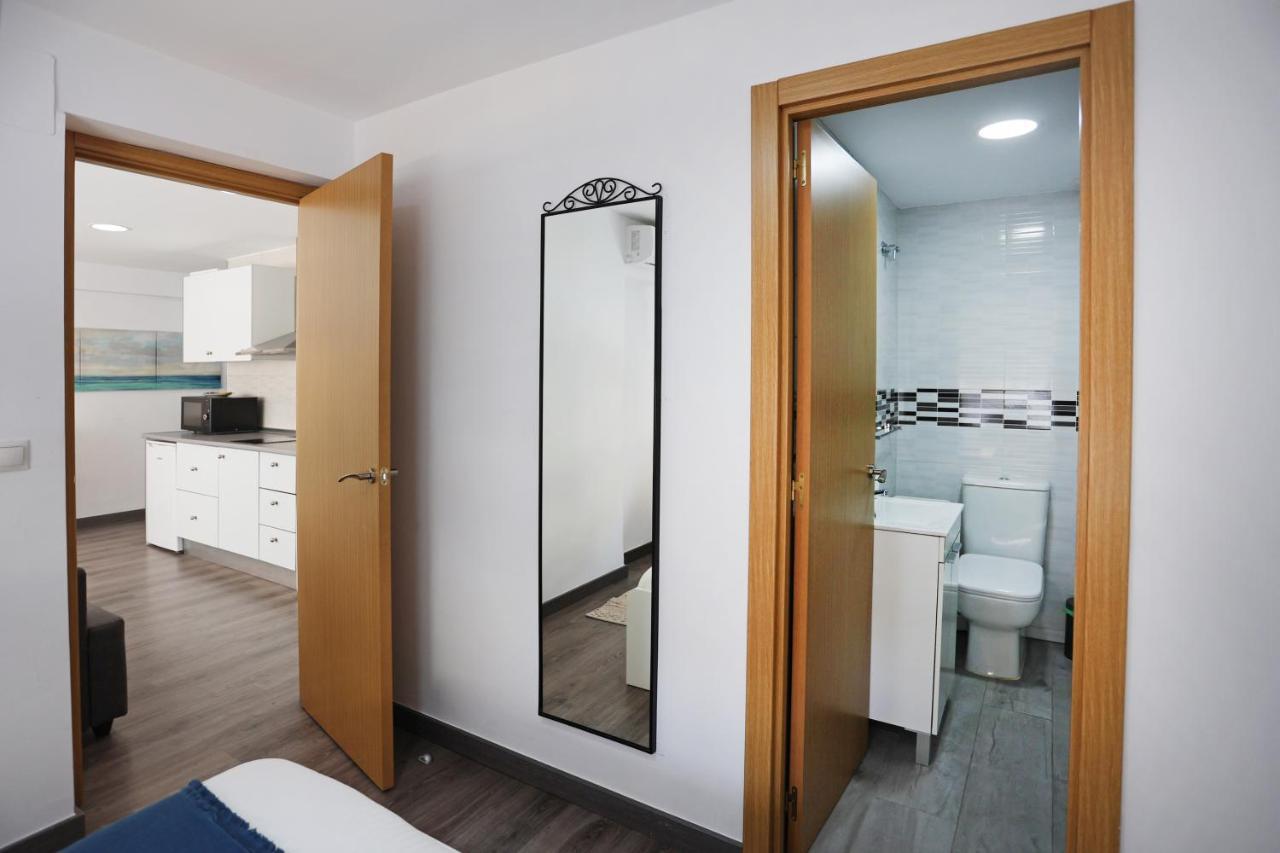 شقة Holidays2Malaga Goya - Zona Huelin & 500 Mts De La Playa المظهر الخارجي الصورة